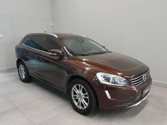 VOLVO XC60 2.0 T5 COMFORT FWD TURBO GASOLINA 4P AUTOMÁTICO VOLVO XC60 2.0 T5 COMFORT FWD TURBO GASOLINA 4P AUTOMÁTICO